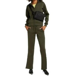 NWT Zella Tour Triple Knit Performance Track Pants Green Rosin Sz M
